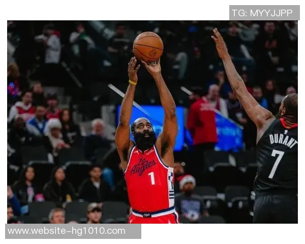 哈登本场比赛罚球表现出色19罚17中创赛季新高再创新纪录